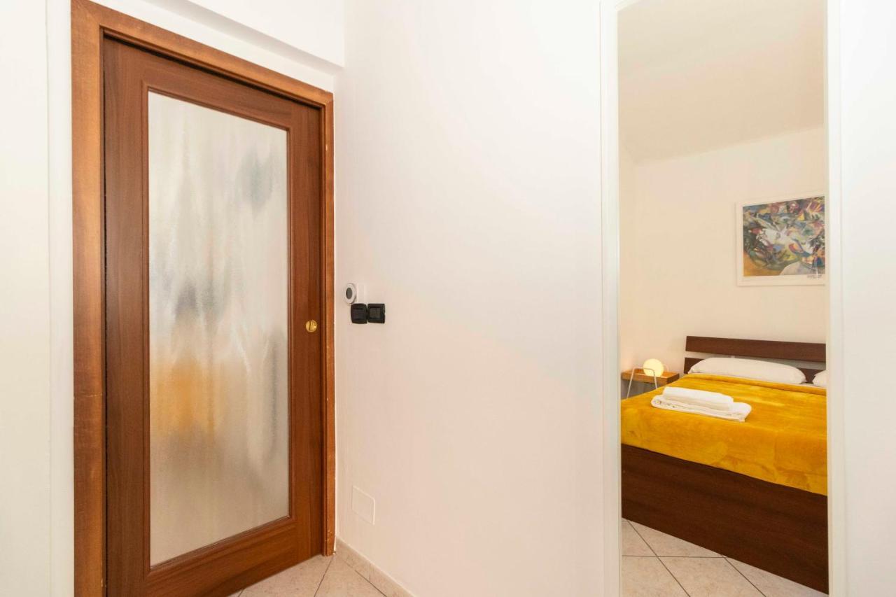 Colourful Flat San Donato Daire Torino Dış mekan fotoğraf